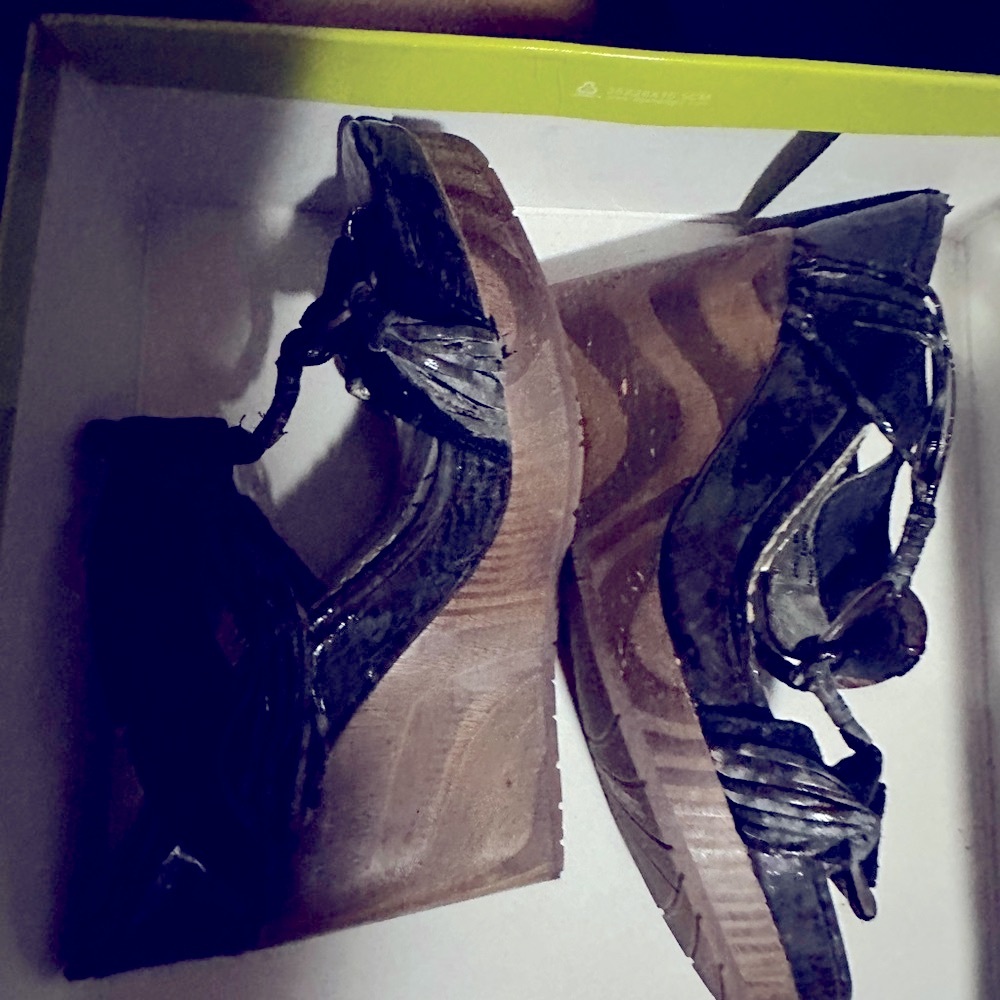 Stylish Black and Brown Wedge Sandals
